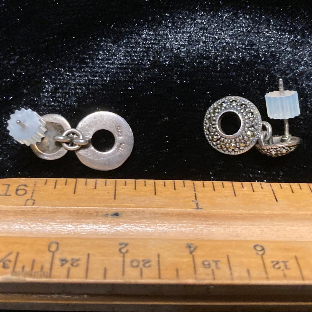Earring Bundle - 2 Different Pairs - image 5